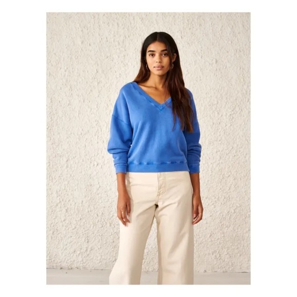 BELLEROSE Royal Blue V-Neck Fellow Sweatshirt - Picture 13 of 15